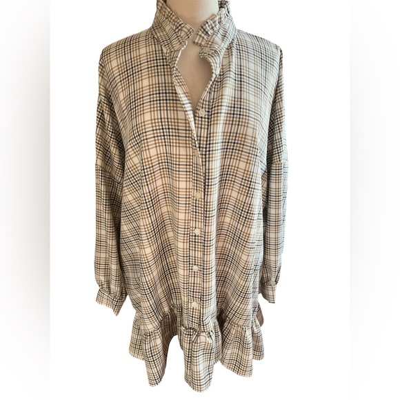 PrettyLittleThing Dresses & Skirts - PrettyLittleThing Ivory,Beige & Black Plaid Ruffle Collar, Shirt Dress Size 10